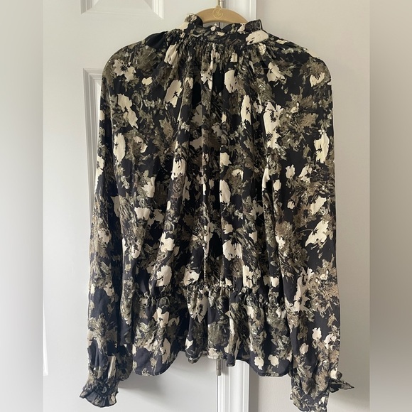 Elizabeth and James Silk Tie Front Blouse - Picture 5 of 12